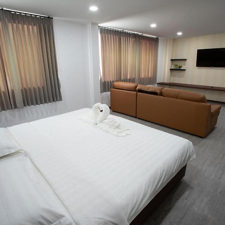 Nk Residence Sakon Nakhon Exterior photo
